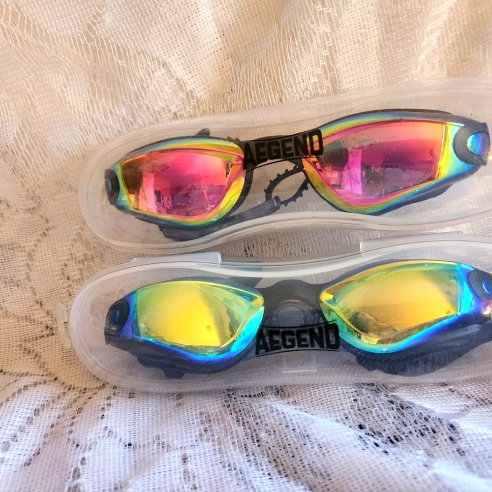 Aegend Swim Goggles.
